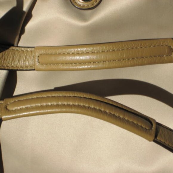 Coach Campbell Saddle Camel Handbag Hobo 3 Compartments F24686 Great Condition - Picture 13 of 15